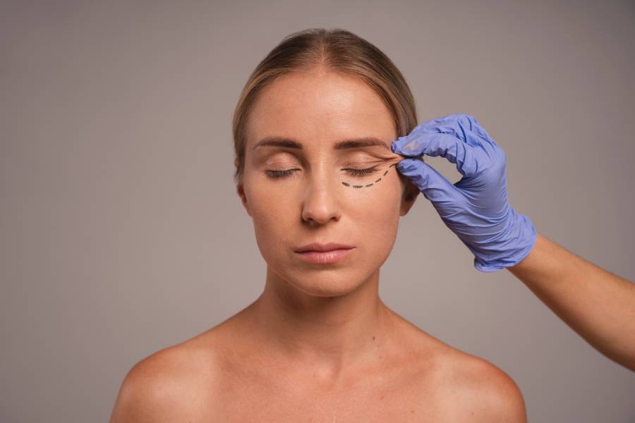 How Blepharoplasty can improve your vision?