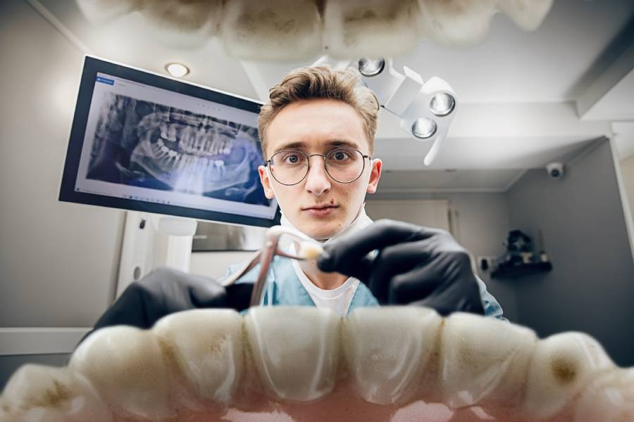 Kann ich alle 6 Implantate an einem Tag bekommen?