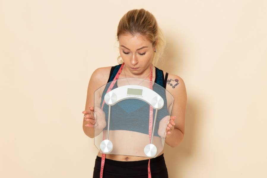 What are the normal side effects of gastric sleeve?